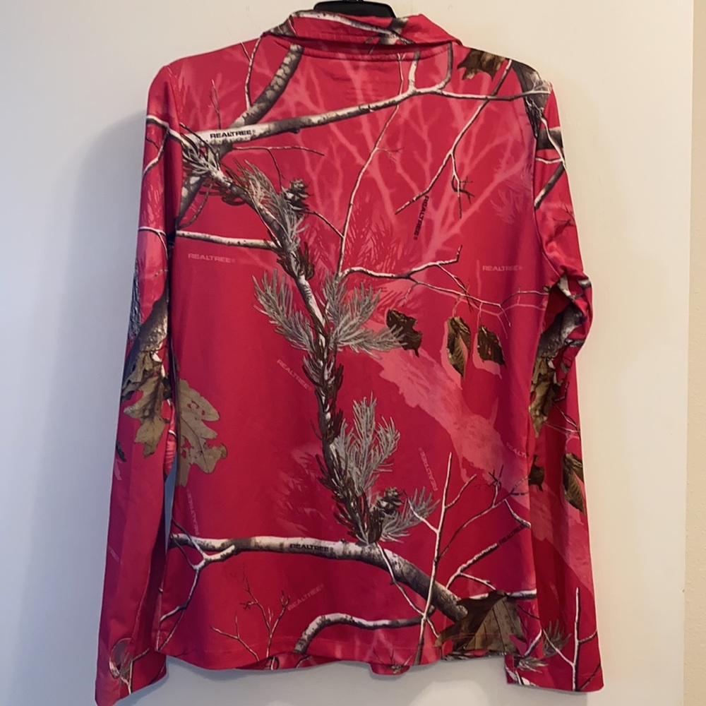 Realtree Sports Top - Picture 3 of 3